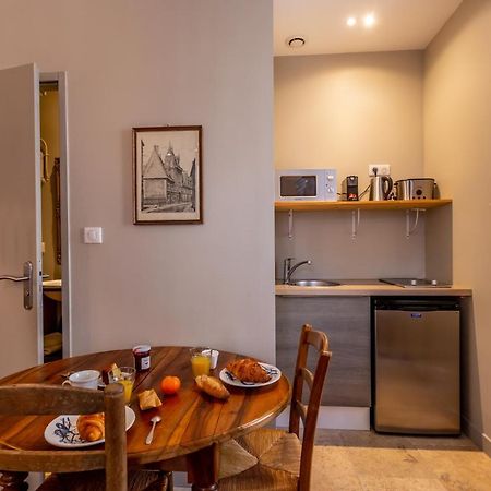 Chez Aristide, Hôtel de Panette Bourges Extérieur photo